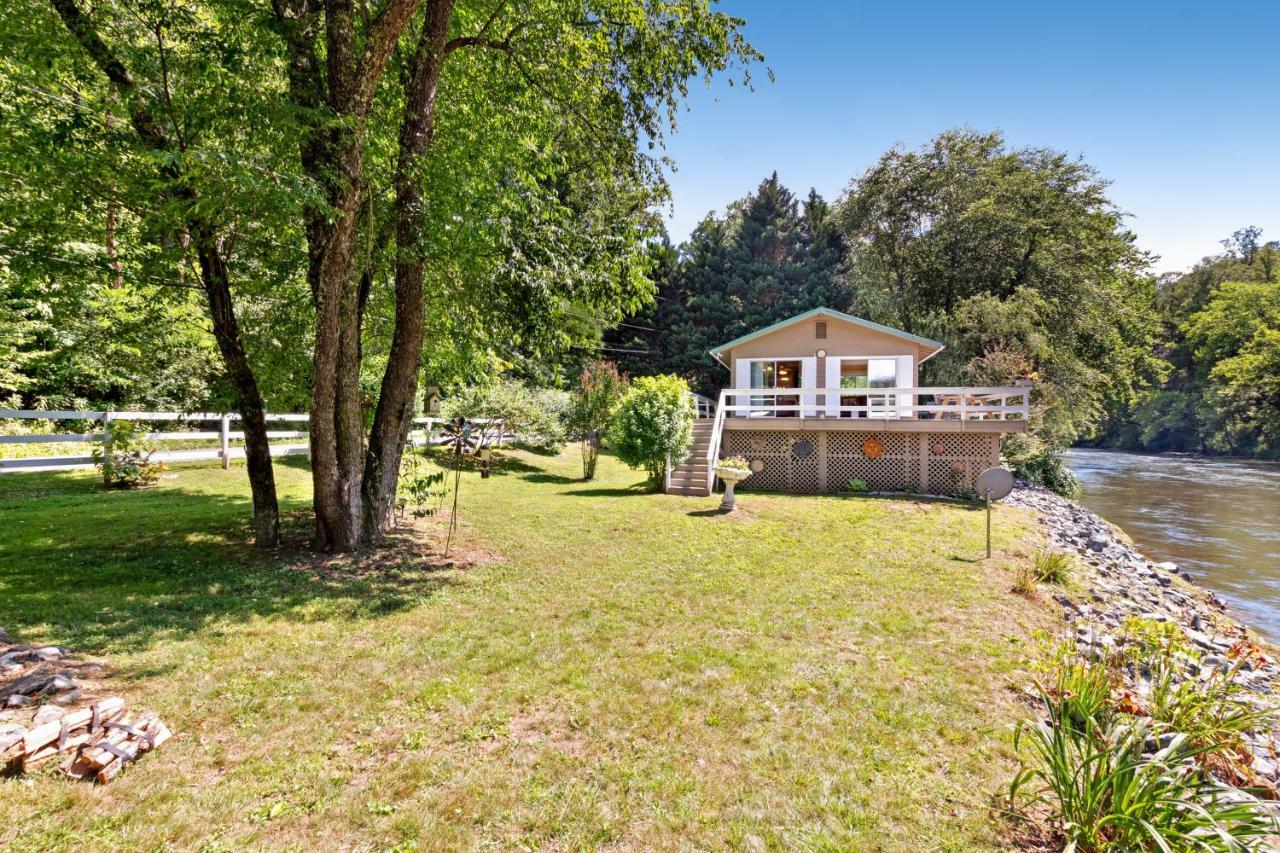 2 Bed 1 Bath Vacation Home In Sylva Eksteriør billede